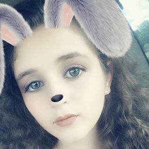 Meet your Posher, Laurel